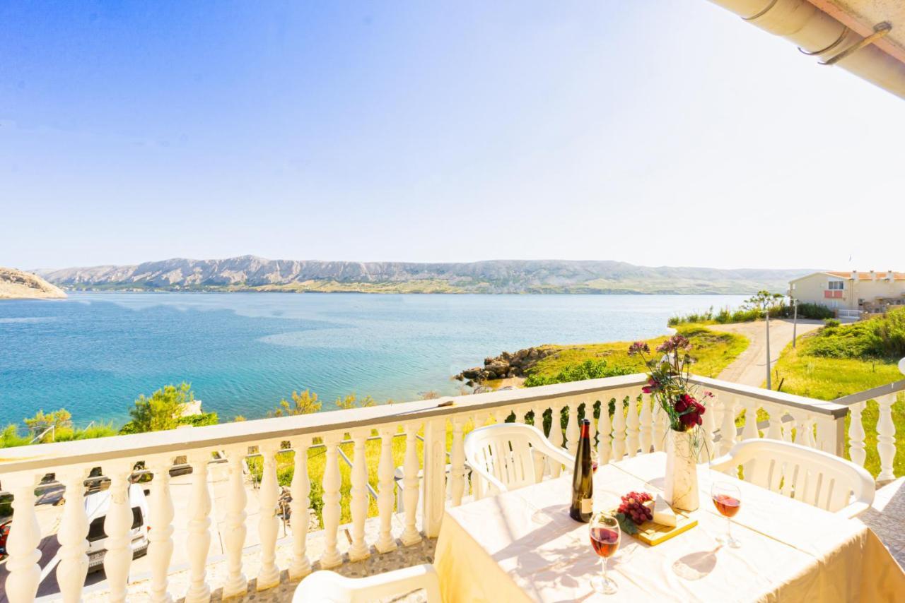 Bepic Quiet Location On A Beautiful Bay Apartment Metajna Exterior photo