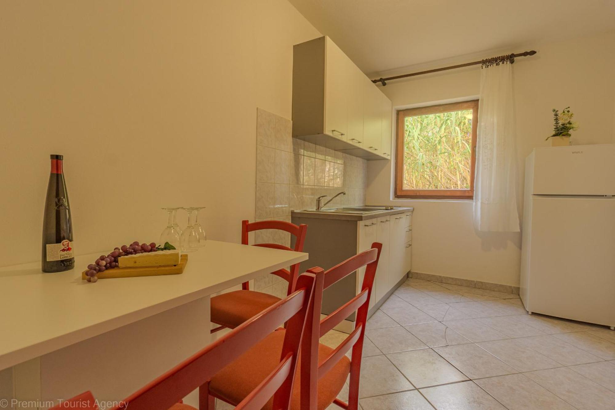 Bepic Quiet Location On A Beautiful Bay Apartment Metajna Exterior photo
