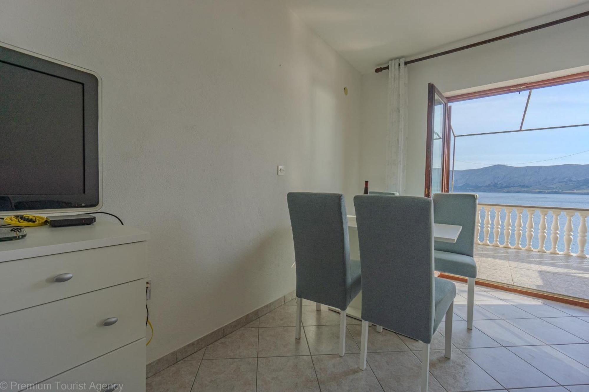 Bepic Quiet Location On A Beautiful Bay Apartment Metajna Exterior photo